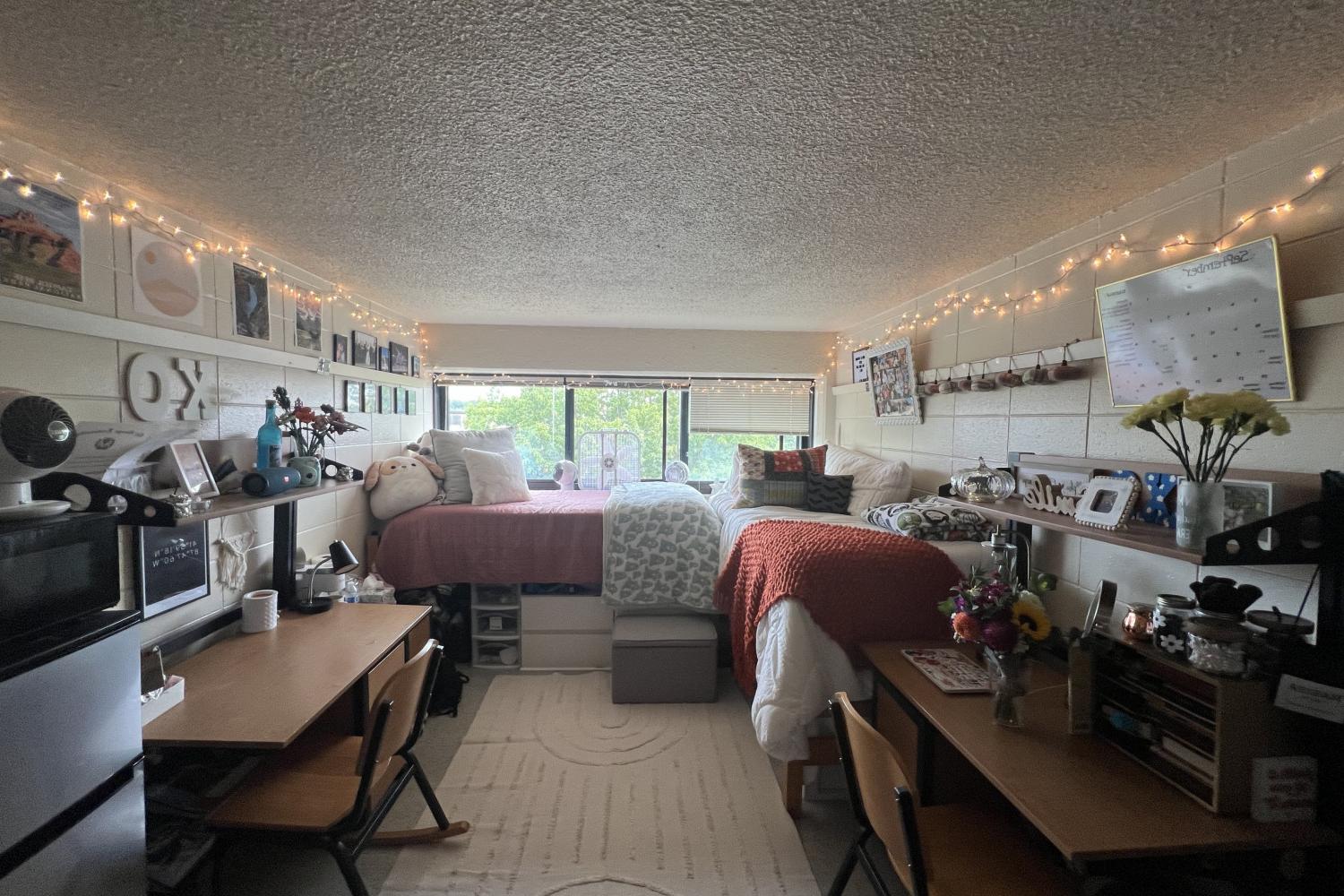 Johnson Hall is comprised of standard double rooms, a few quad rooms, and some suite-style options. Johnson Hall is comprised of six male...